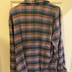 Women’s Patagonia flannel